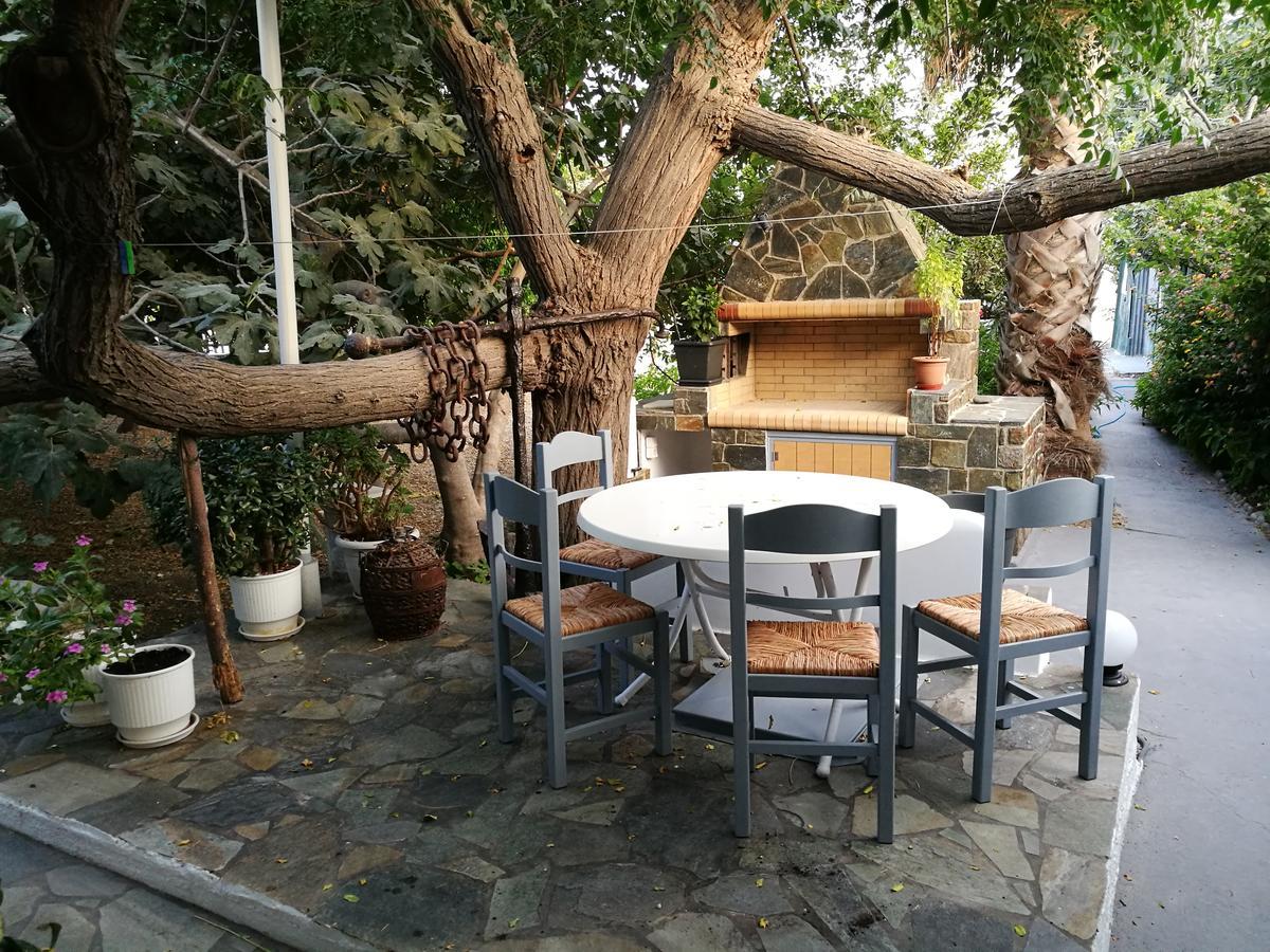 Apartmán Gerania Milos Adamantas  Exteriér fotografie